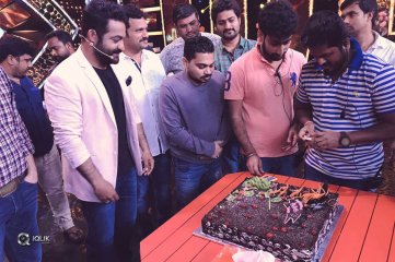 Bigg Boss Telugu Team Celebrates The Super Success of Opening Episode With Young Tiger NTR